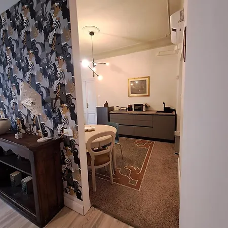 Rock&white Apartment *