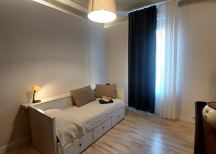 Rock&white * جنوة